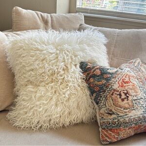 Galleries (Real) Mongolian 22” Pillow/Down Insert